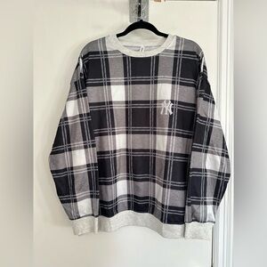 NWT New York Yankees MLB Order Plus Sz: XL Pullover Buffalo Plaid Sweatshirt.